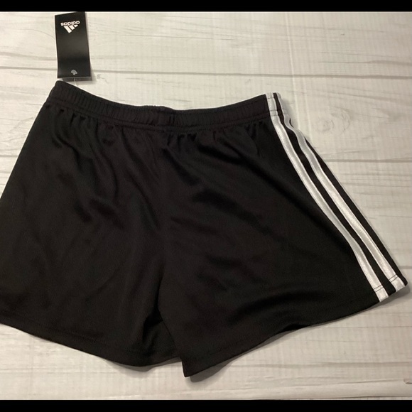 Adidas 2piece outfit - Picture 3 of 7